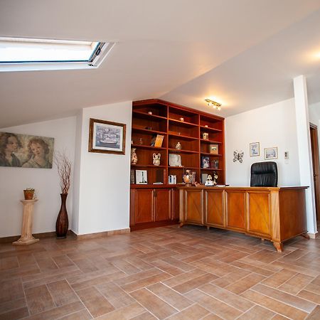 Rodon Apartment With Great View, Sauna And Jacuzzi Litochoro Exterior photo